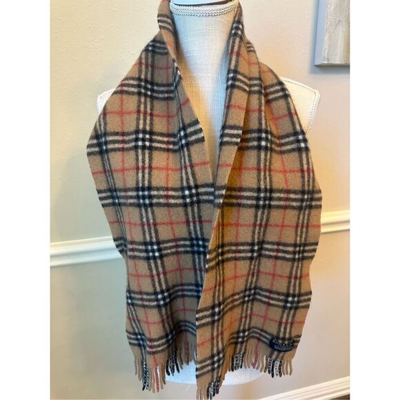 Burberry Accessories - Vintage Burberry 100 percent Lambs Wool Scarf